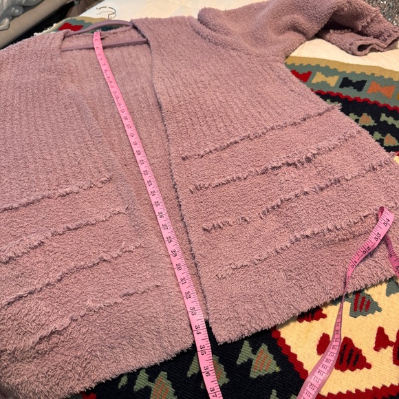 Barefoot Dreams Orchid
Boardwalk Cardigan Sweater - Picture 3 of 6